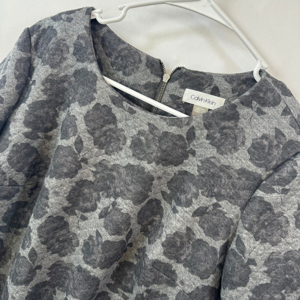 Calvin Klein Grey Black Floral Quilted Bell Sleeve Shift Dress Size 14
